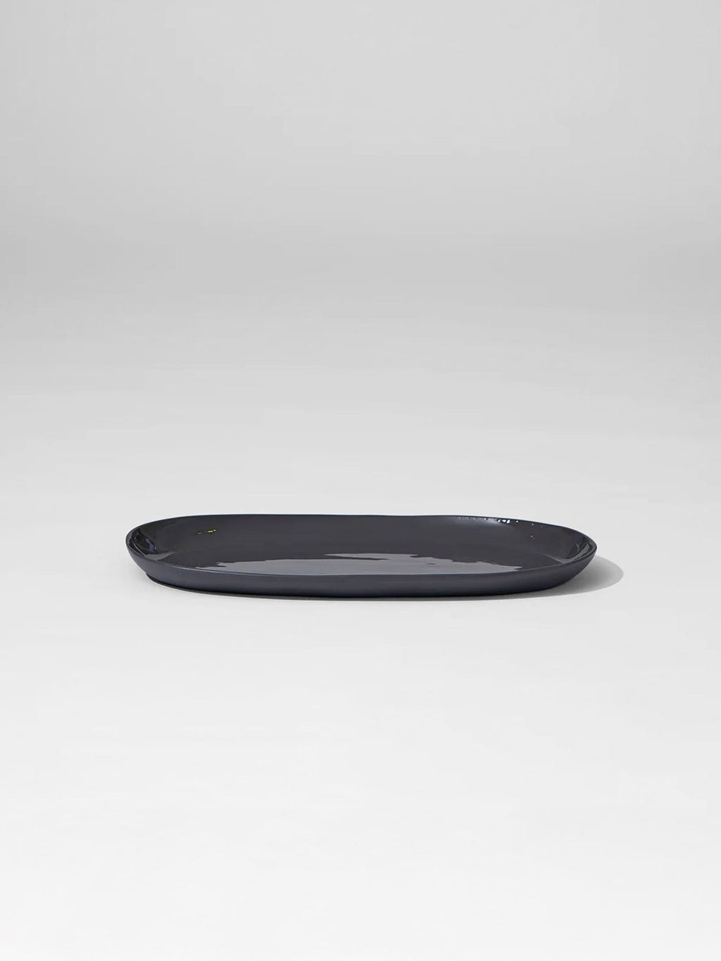 Grand plat ovale Cloud en Charbon - Moyen