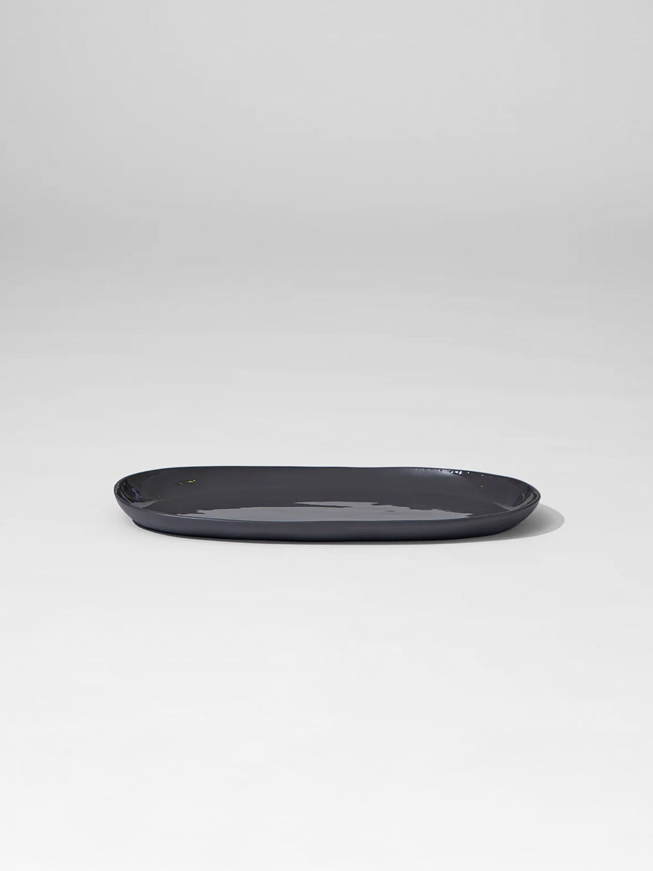 Grand plat ovale Cloud en Charbon - Moyen